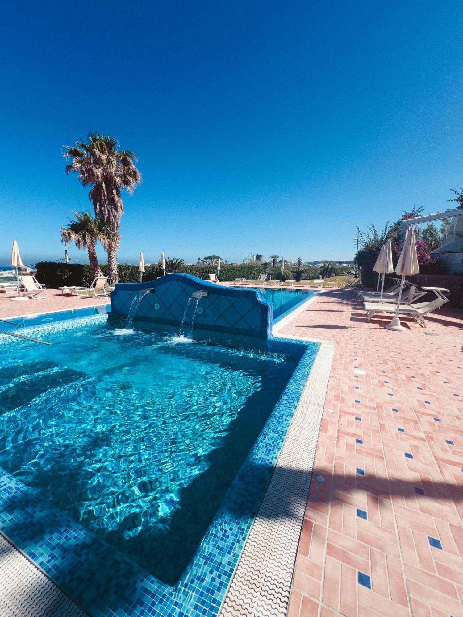 Hotel Albatros Forio  Luaran gambar